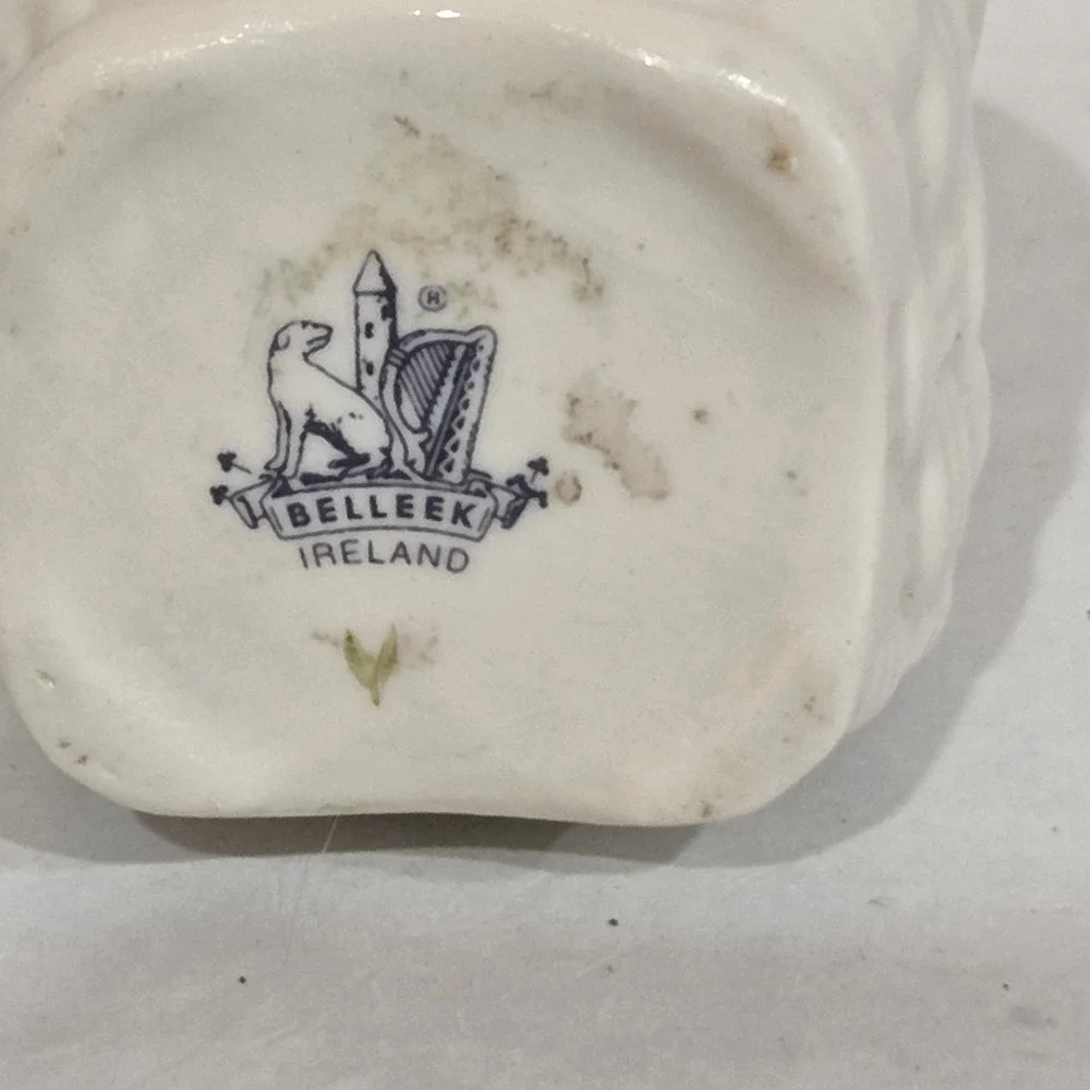 Belleek Ireland Shamrock Basketweave Parian China Bud Vase Blue Mark 4 Inch